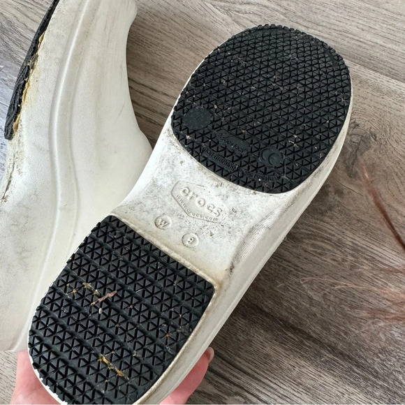 Crocs Women's Neria Pro II Slip Resistant Work Clog size 9 - Picture 4 of 9